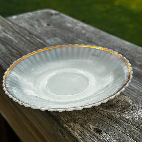 Antique Petalware Monax Gold Trim Saucers Set of 3 Vintage Macbeth Evan’s - Picture 2 of 7